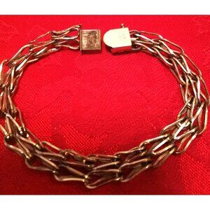 Women's Charm Bracelet Gold Filled Hallmark signed 8 inches Medium